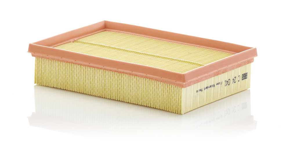 Ilustracja C24041 MANN-FILTER FILTR POWIETRZA FORD